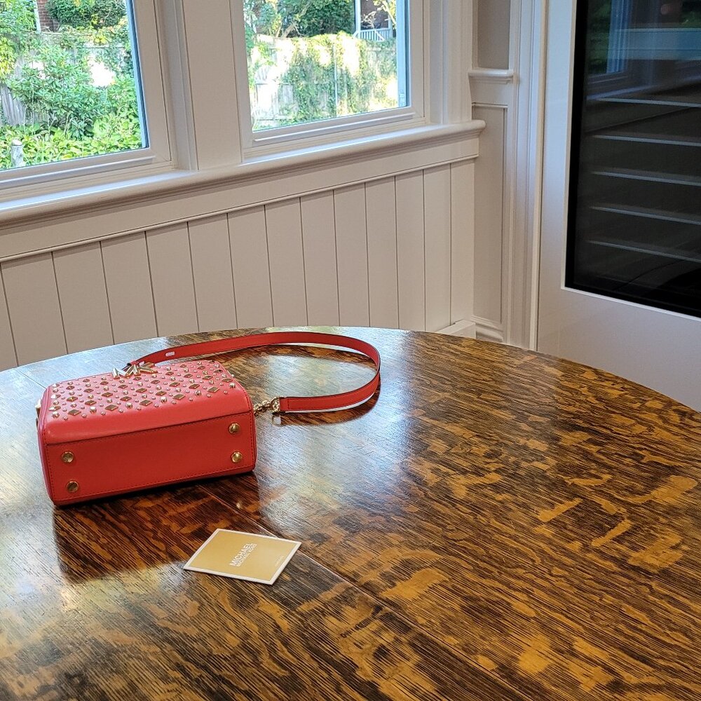NWOT Michael Kors Gold Studded Crossbody Bag. Red. Gold Chain. Removable Strap. - Picture 7 of 16